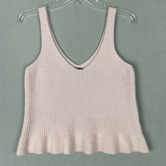 code x mode Tops - Code X Mode Womens Pink‎ Blush Ribbed Knit Cropped Ruffle Hem Tank Top Small